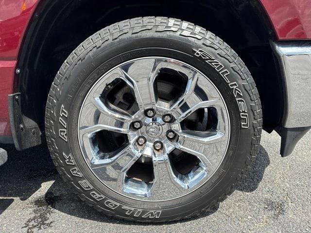 2019 RAM 1500 Big Horn/Lone Star Crew Cab 4x4 57 Box 2019 RAM 1500 Big Horn/Lone Star Crew Cab 4x4 57 Box