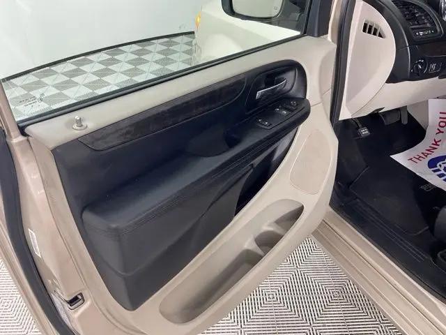 2016 Dodge Grand Caravan SE