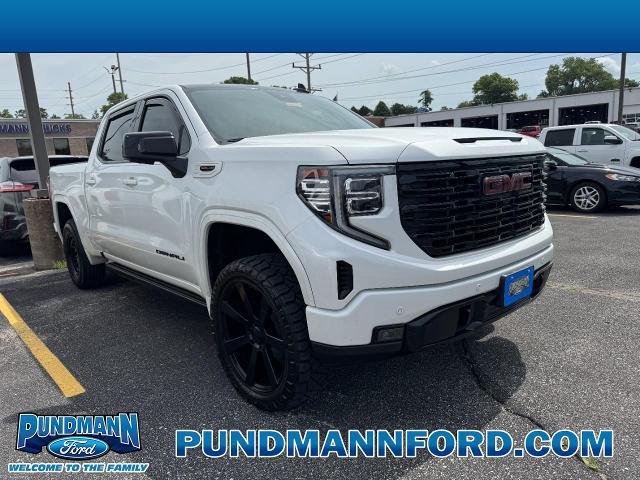2023 GMC Sierra 1500 4WD Crew Cab Short Box Denali for sale in Saint Charles, MO