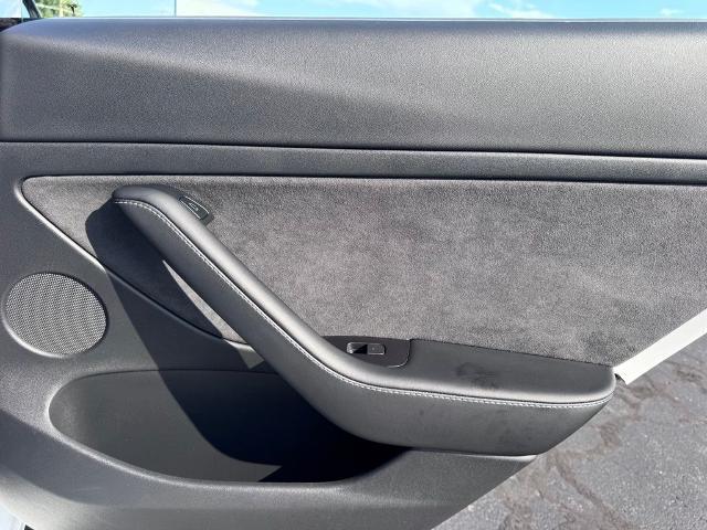 2021 Tesla Model 3 Standard Range Plus Rear-Wheel Drive