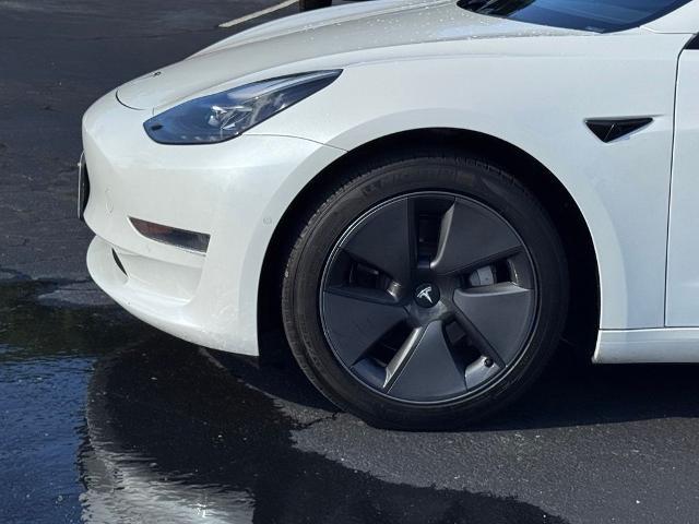 2021 Tesla Model 3 Standard Range Plus Rear-Wheel Drive