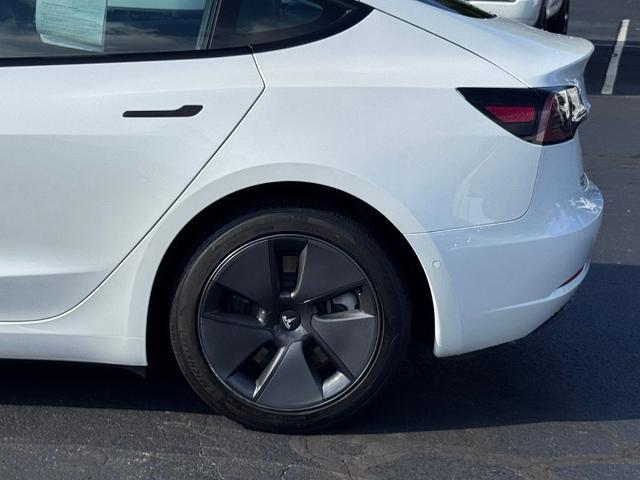 2021 Tesla Model 3 Standard Range Plus Rear-Wheel Drive