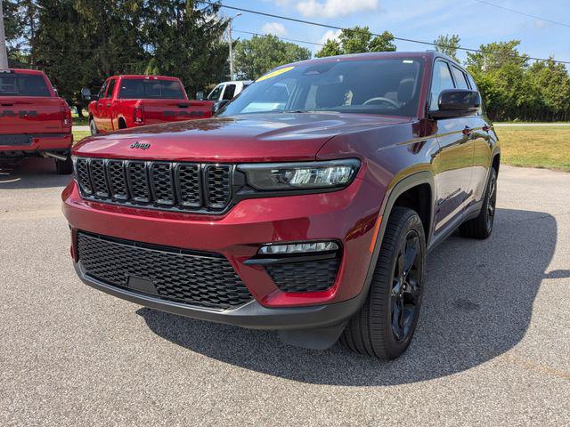 2024 Jeep Grand Cherokee Limited 4x4 for sale in Demotte, IN