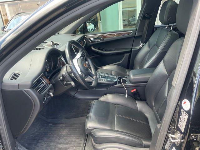 2019 Porsche Macan Base