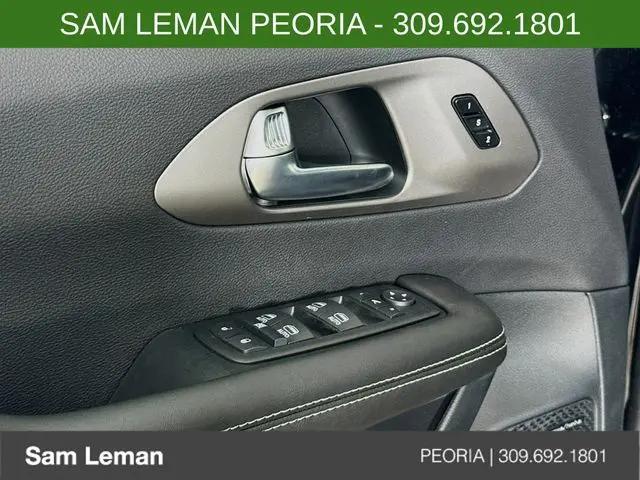 2027 Chrysler Pacifica Limited
