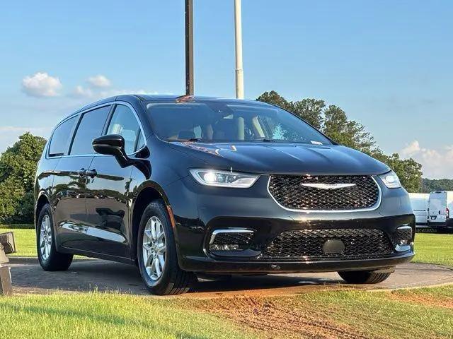 2024 Chrysler Pacifica Touring L for sale in Canton, GA