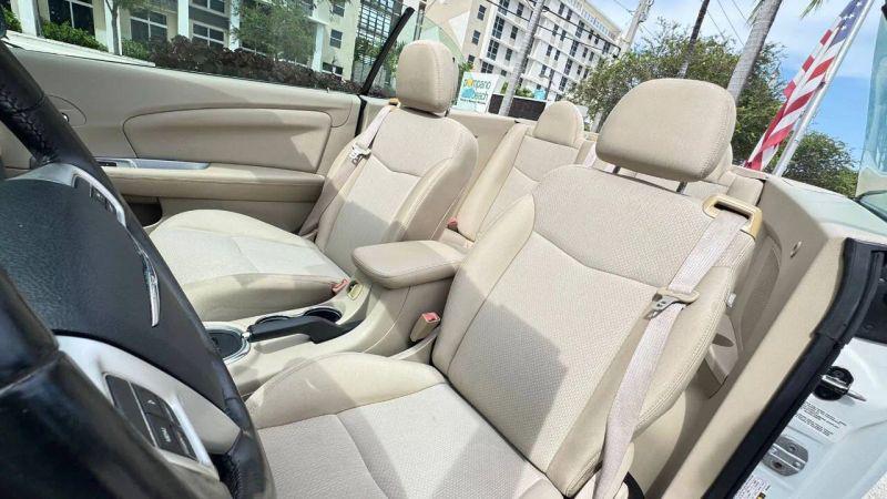 2011 Chrysler 200 Touring