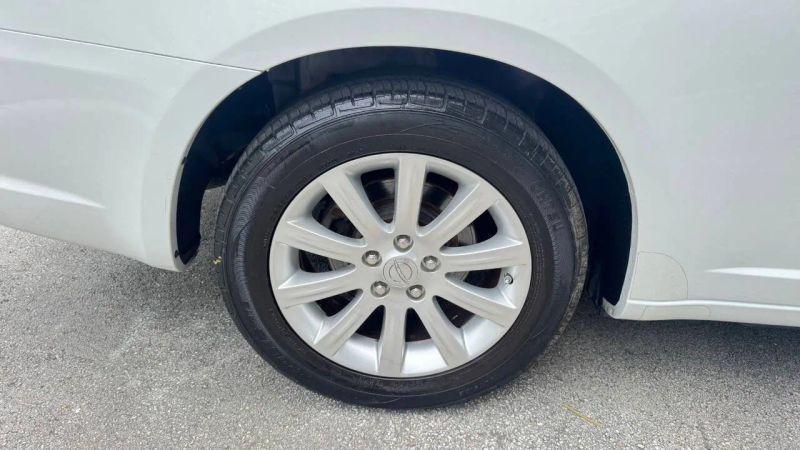 2011 Chrysler 200 Touring