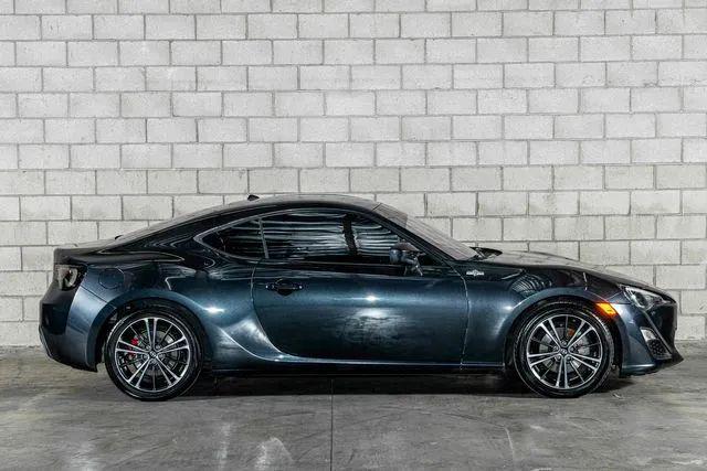 2013 Scion FR-S Base