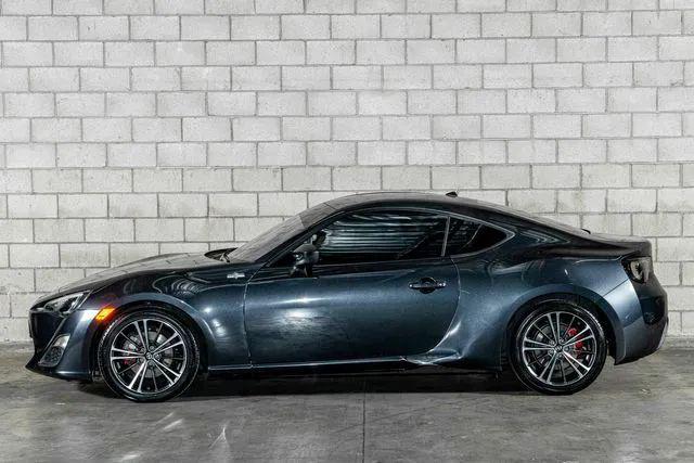 2013 Scion FR-S Base