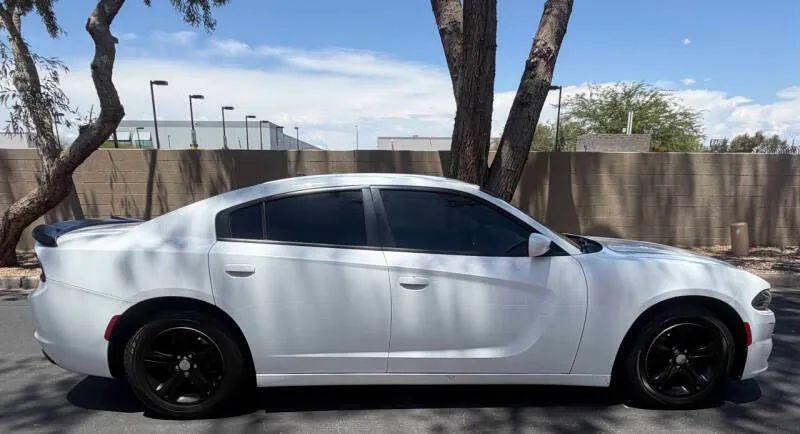2019 Dodge Charger SXT RWD