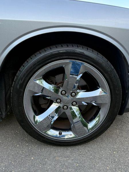 2013 Dodge Challenger SXT