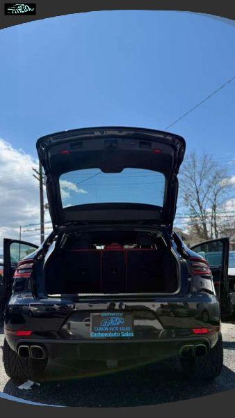 2016 Porsche Macan Turbo