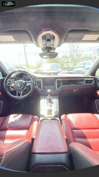 2016 Porsche Macan Turbo