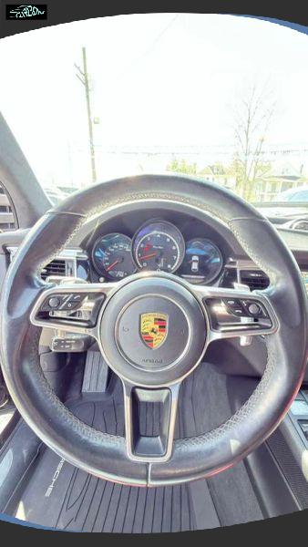 2016 Porsche Macan Turbo