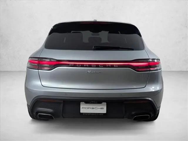 2025 Porsche Macan T