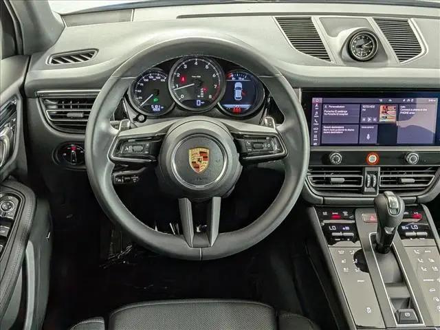 2025 Porsche Macan T