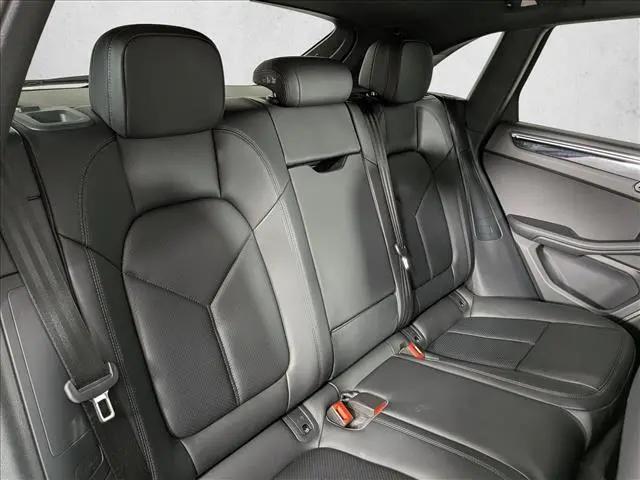 2025 Porsche Macan T