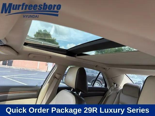 2012 Chrysler 300 Luxury Series
