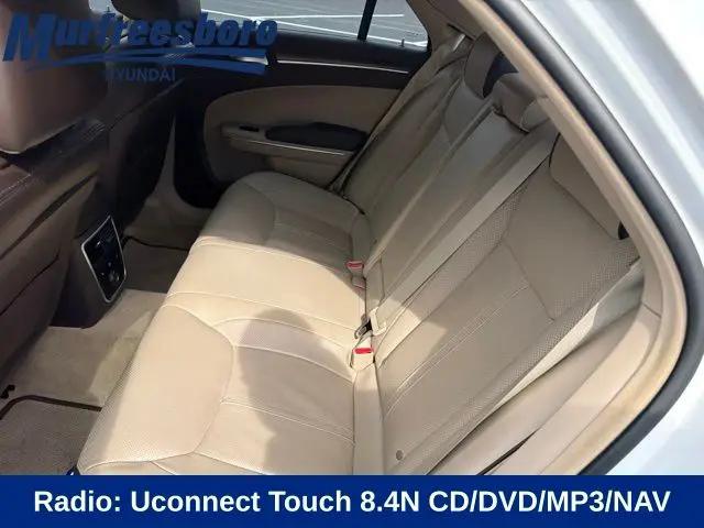 2012 Chrysler 300 Luxury Series
