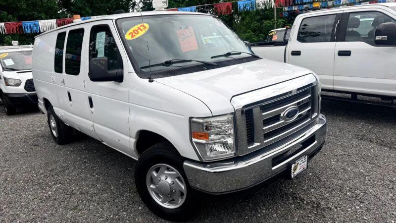 2013 Ford E-350 Super Duty Recreational for sale in Williamstown, NJ
