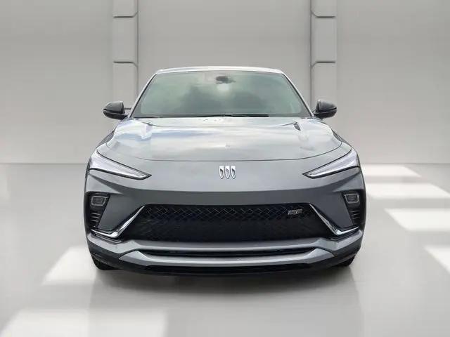 2026 Buick NV Sport Touring FWD