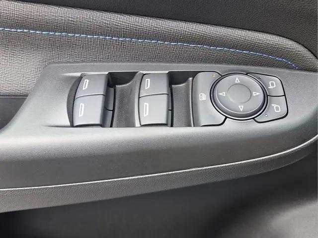 2026 Buick NV Sport Touring FWD