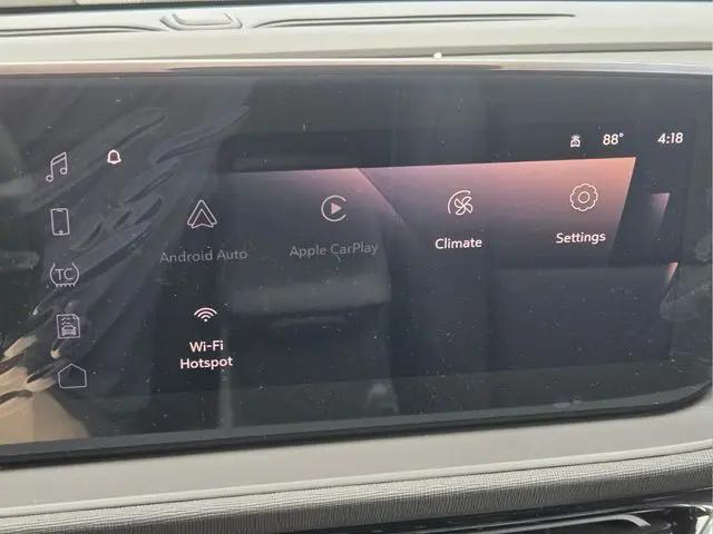 2026 Buick NV Sport Touring FWD
