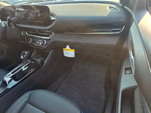 2026 Buick NV Sport Touring FWD