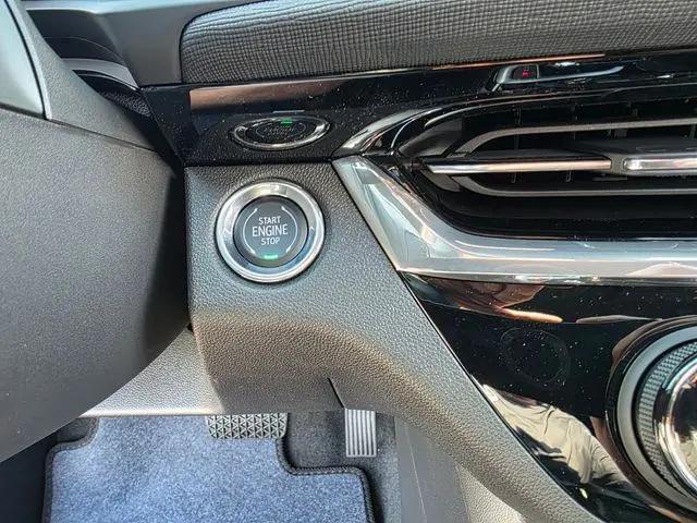 2026 Buick NV Sport Touring FWD