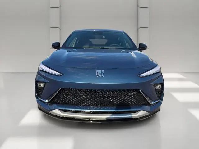 2026 Buick NV Sport Touring FWD