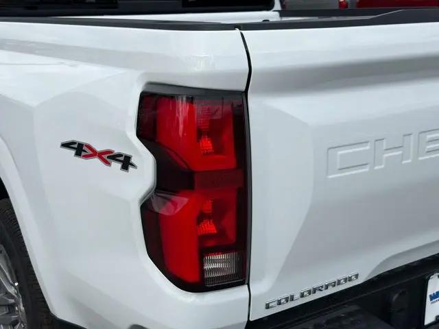 2026 Chevrolet Colorado LT, 4WD