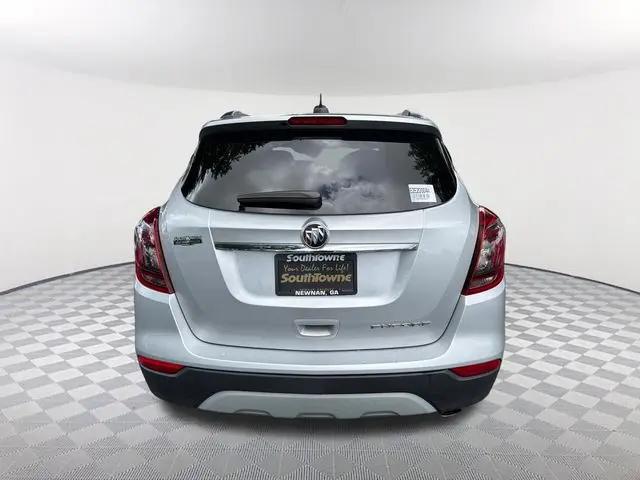 2022 Buick Encore FWD Preferred