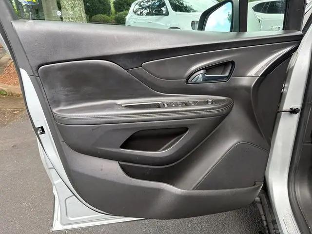 2022 Buick Encore FWD Preferred