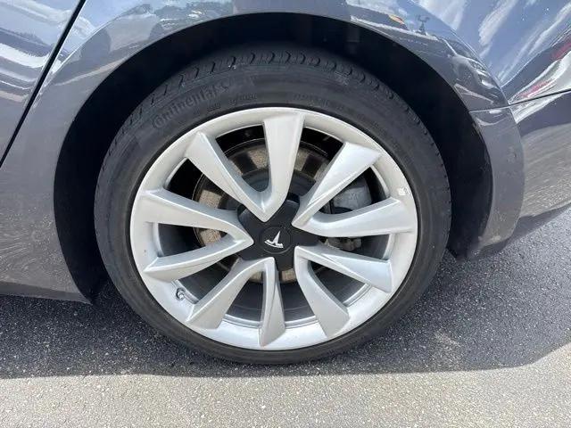 2018 Tesla Model 3 Mid Range