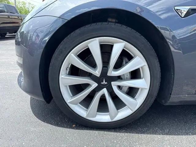 2018 Tesla Model 3 Mid Range