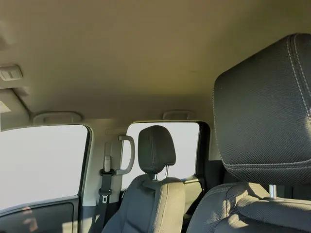 2024 Nissan Frontier Crew Cab SV 4x2