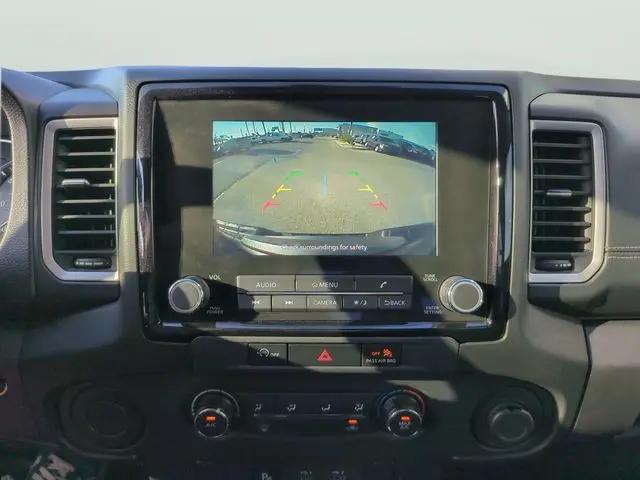 2024 Nissan Frontier Crew Cab SV 4x2