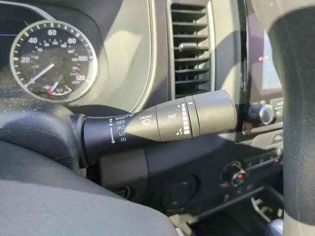 2024 Nissan Frontier Crew Cab SV 4x2
