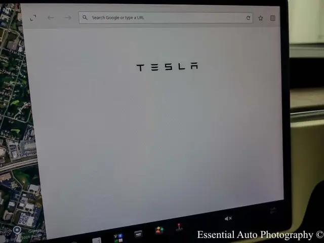 2023 Tesla Model S Standard Range