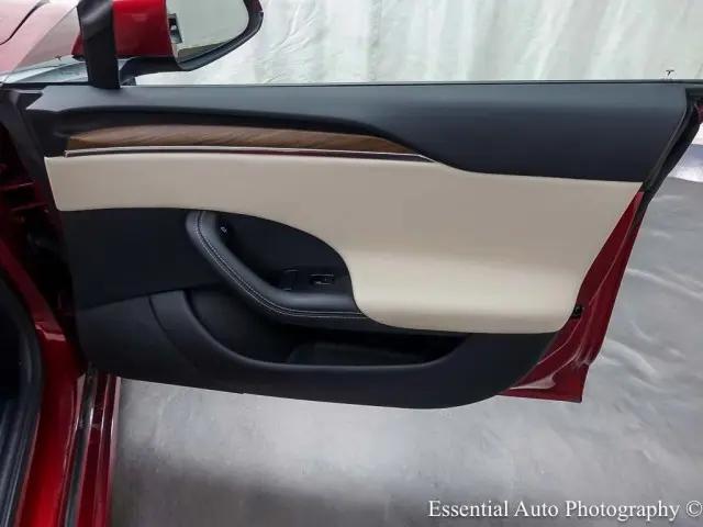 2023 Tesla Model S Standard Range