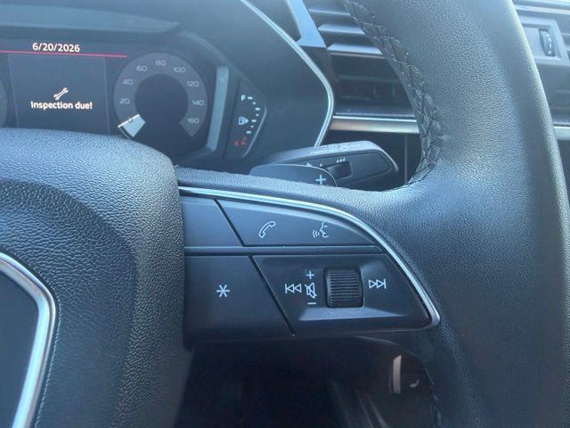 2025 Audi Q3 Premium 45 TFSI S line quattro Tiptronic