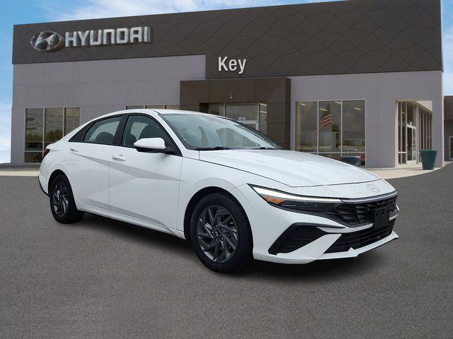 2024 Hyundai Elantra SEL for sale in SALEM, NH