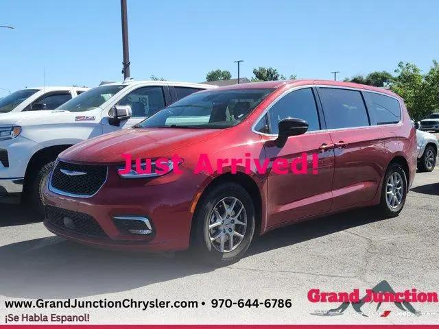 2025 Chrysler Pacifica Select for sale in Grand Junction, CO