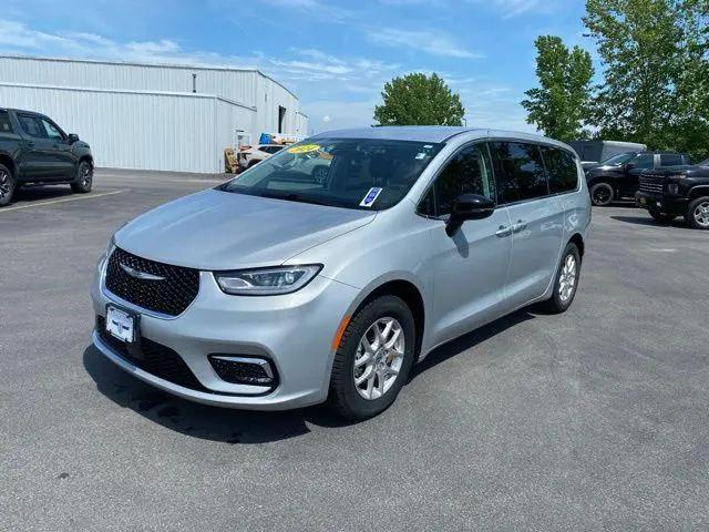 2024 Chrysler Pacifica Touring L for sale in Geneva, NY