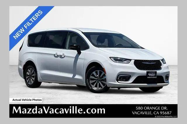 2024 Chrysler Pacifica Hybrid Select for sale in Vacaville, CA
