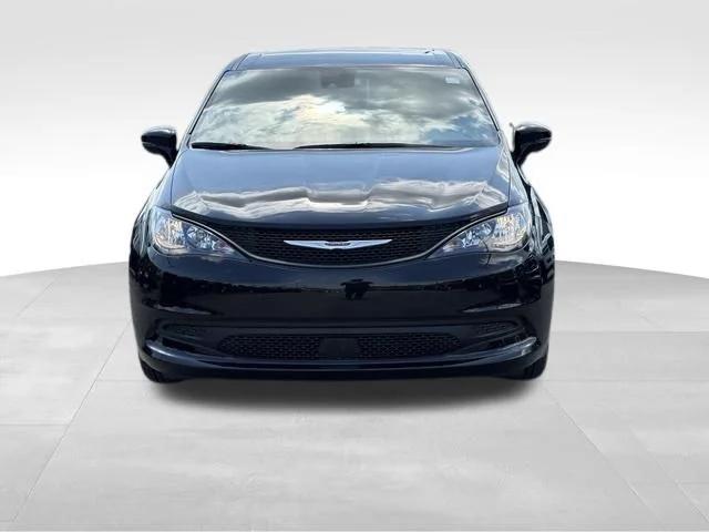2027 Chrysler Pacifica PACIFICA LX 2027 Chrysler Pacifica PACIFICA LX