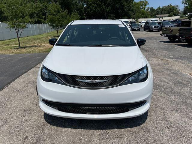 2027 Chrysler Pacifica PACIFICA LX 2027 Chrysler Pacifica PACIFICA LX