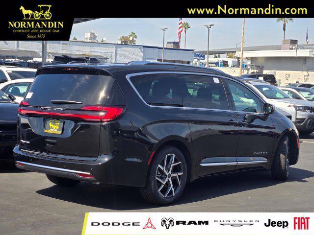 2027 Chrysler Pacifica PACIFICA PINNACLE