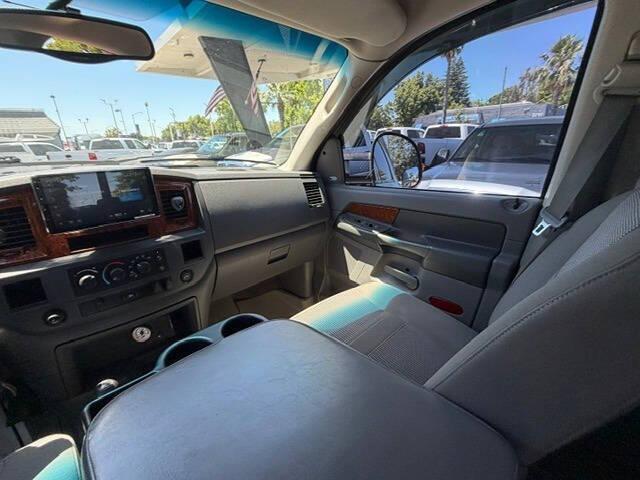 2006 Dodge Ram 2500 SLT/Sport